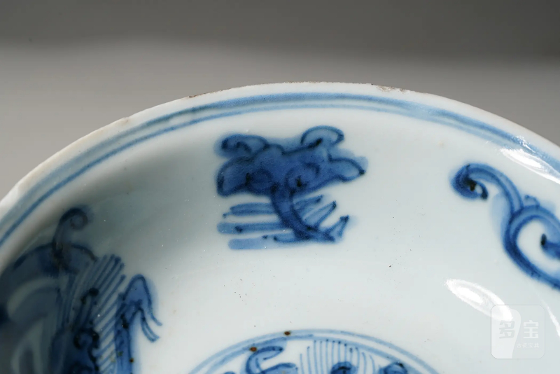 明万历 景德镇古渡青花螭龙图浅碗 - 图13